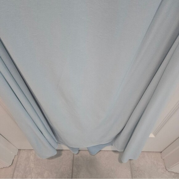 Mac Duggal Gown Style 26573 Size 12 - Picture 6 of 10